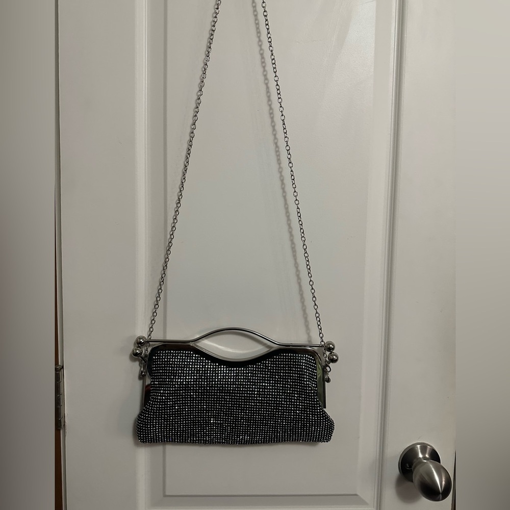 Sparkling Black Rhinestone Clutch with Silver Chain